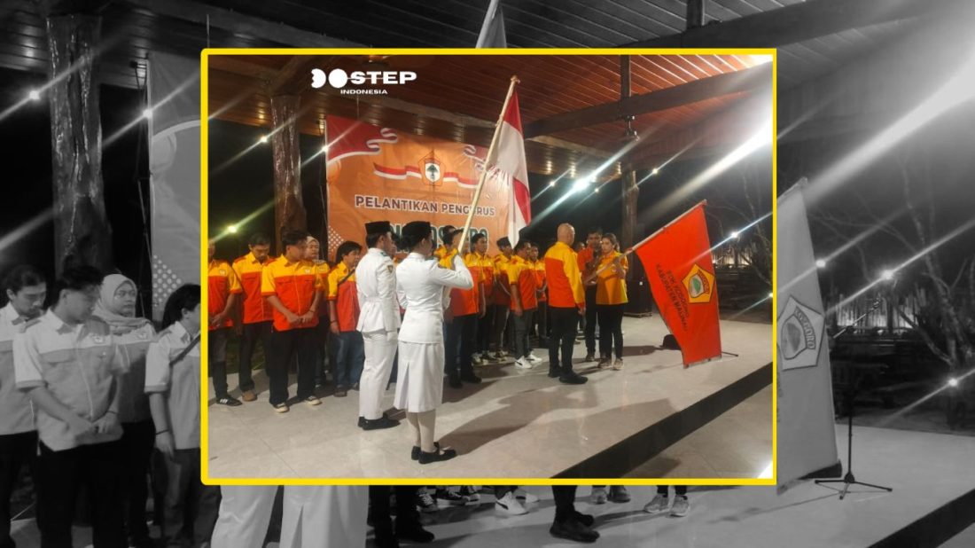 Pimpinan Daerah Kolektif Kesatuan Organisasi Serbaguna Gotong Royong (PDK Kosgoro) 1957 Provinsi Kalimantan Utara secara resmi melantik kepengurusan baru tingkat Kabupaten Malinau beserta pengurus di tingkat kecamatan, Minggu (17/5). Pelantikan ini menandai langkah konsolidasi politik organisasi sayap Partai Golkar tersebut sekaligus upaya memperkuat kemitraan dengan pemerintah daerah dalam mengawal program pembangunan di "Bumi Intimung".